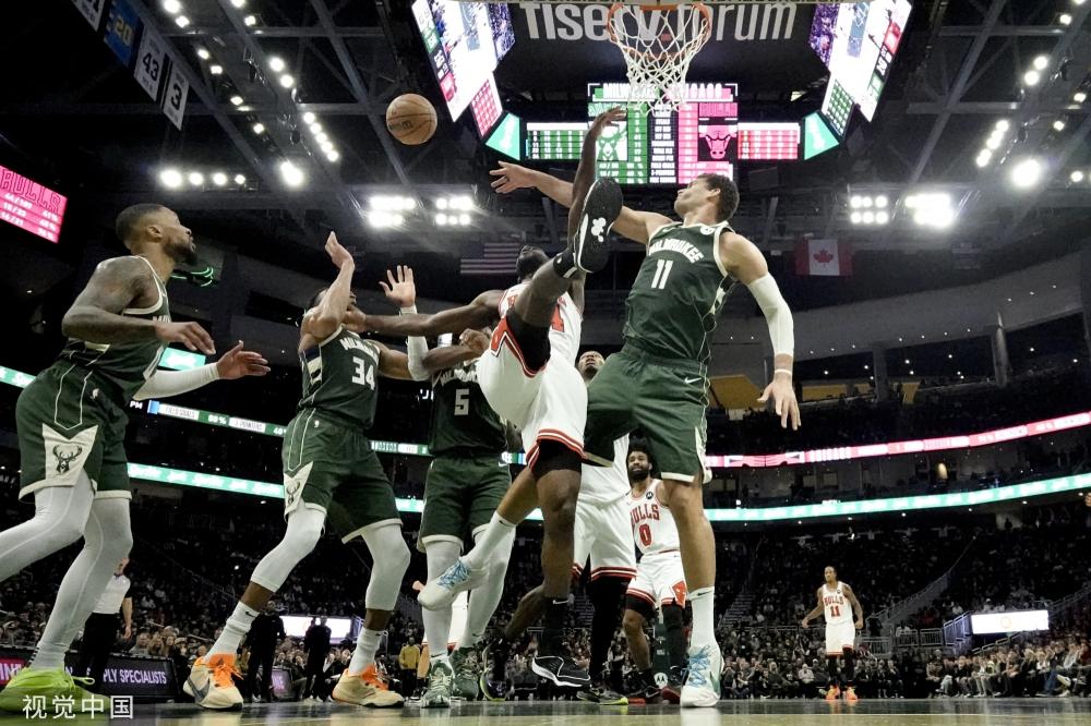 在比赛中击 在比赛中击